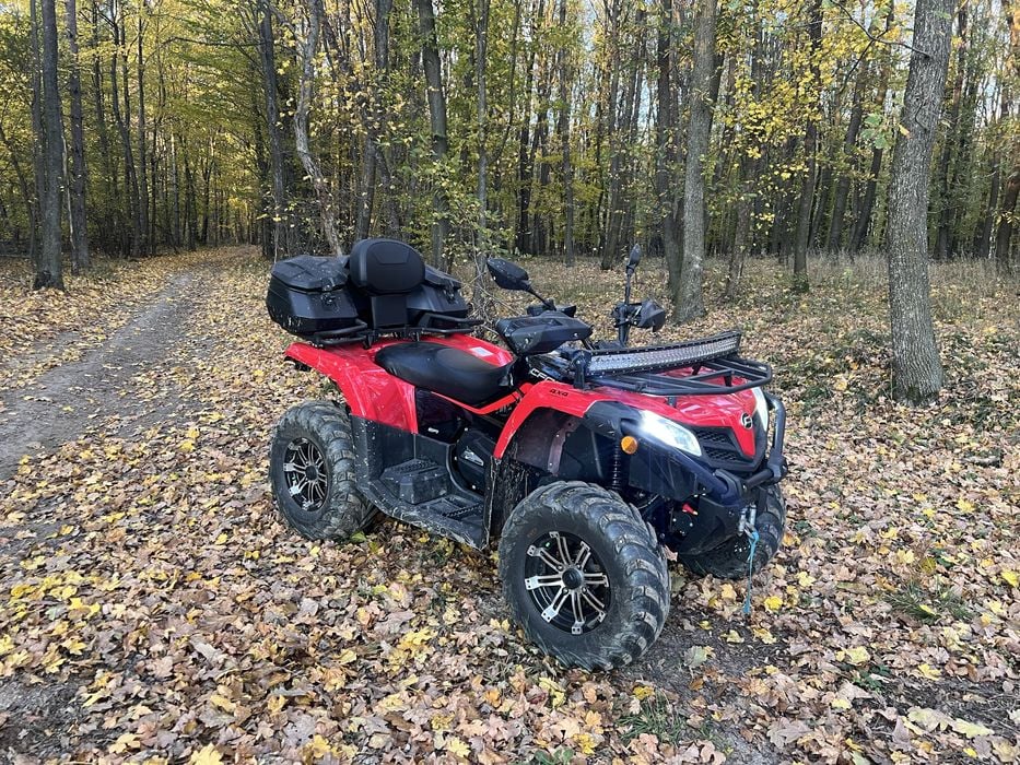 Vând atv CF MOTO 520L cu servo