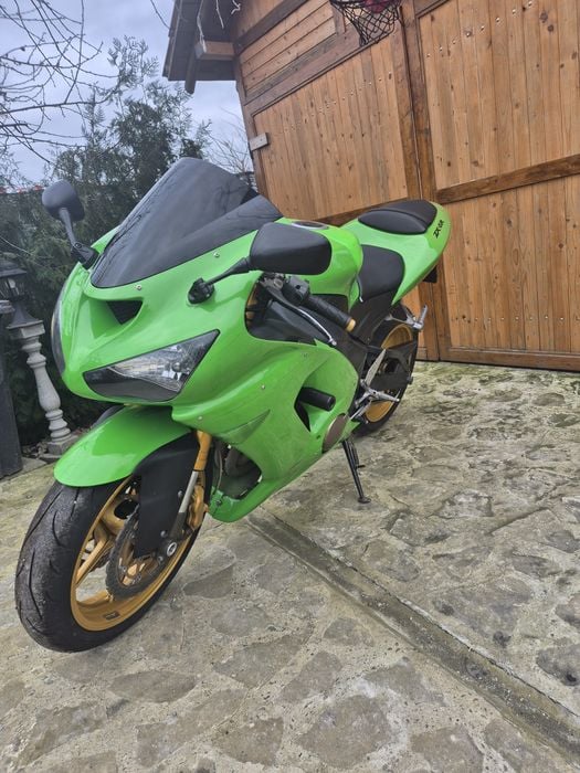 Vând Kawasaki ninja zx6r