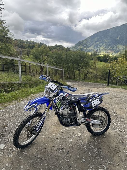 Vând Yamaha wrf 400