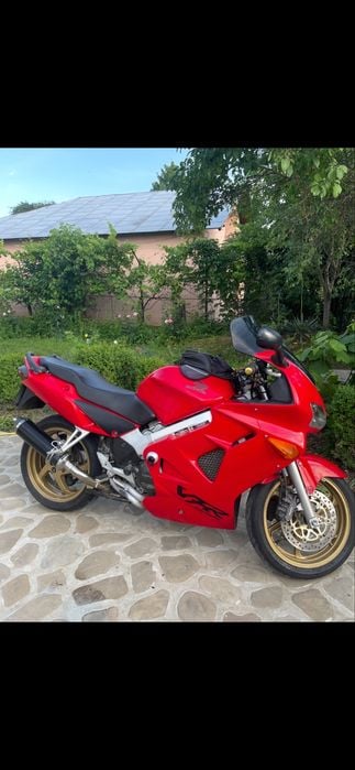 Honda VFR 800 V4