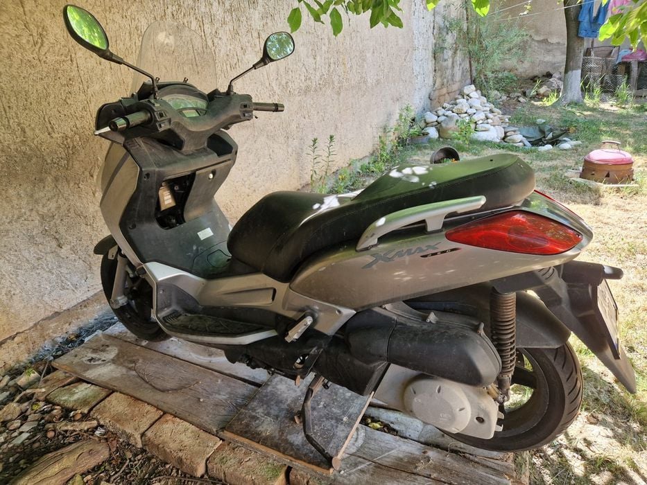 Yamaha Xmax 250