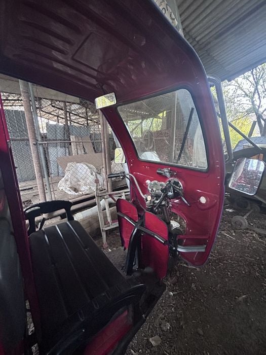 Vand triciclu stare buna