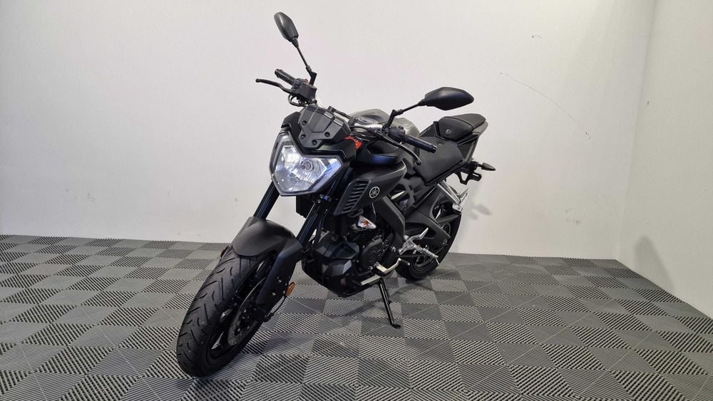 Yamaha MT-125 2017 ABS 19.800 km Revizie mare făcută, Anvelope noi
