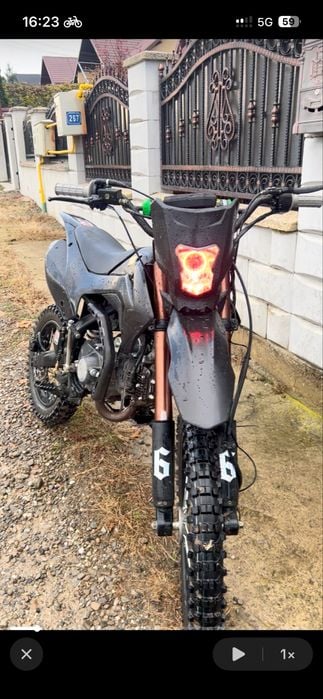 De vanzare cross 125