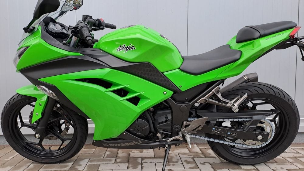 Kawasaki Ninja 300 abs categ A2