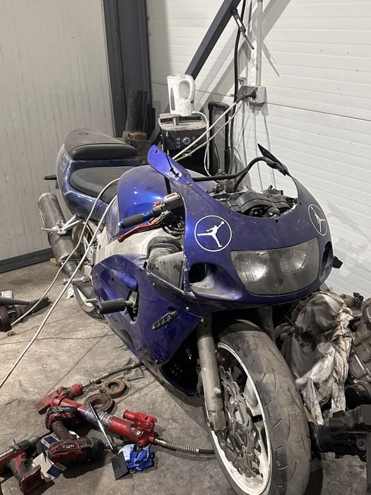 Dezmembrez suzuki gsxr 600 shrad