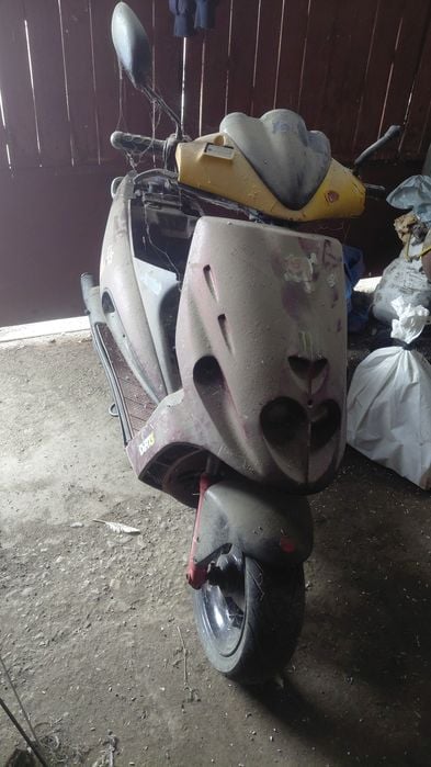 Vând malaguti f12 defect