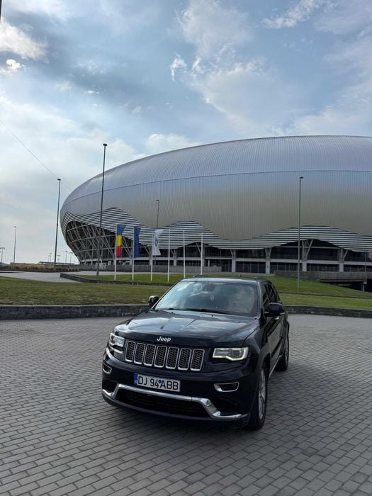 Jeep Grand Cherokee Summit