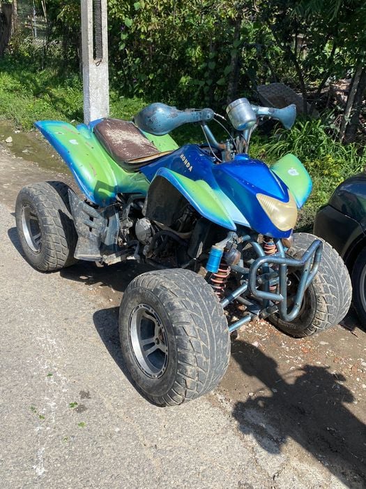 Vand atv sau schimb cu ceva mai mare