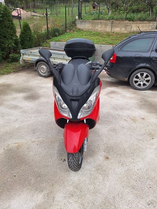 Vând scuter 4t Aprilia Atlantic 125cc