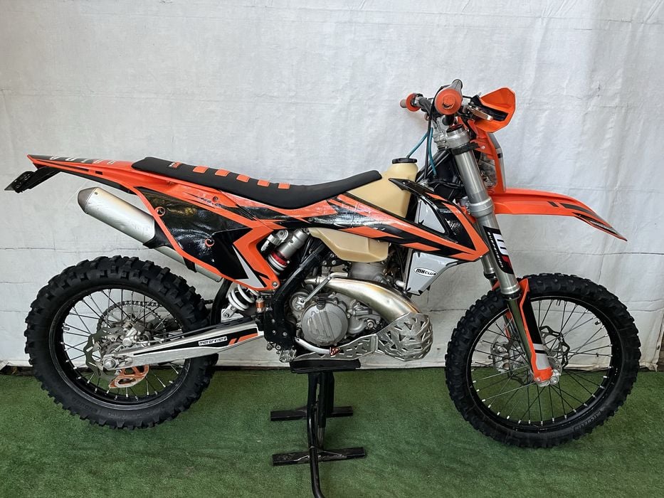 Ktm  exc 250 2017 carburatie. Vanzari si in rate! Enduro
