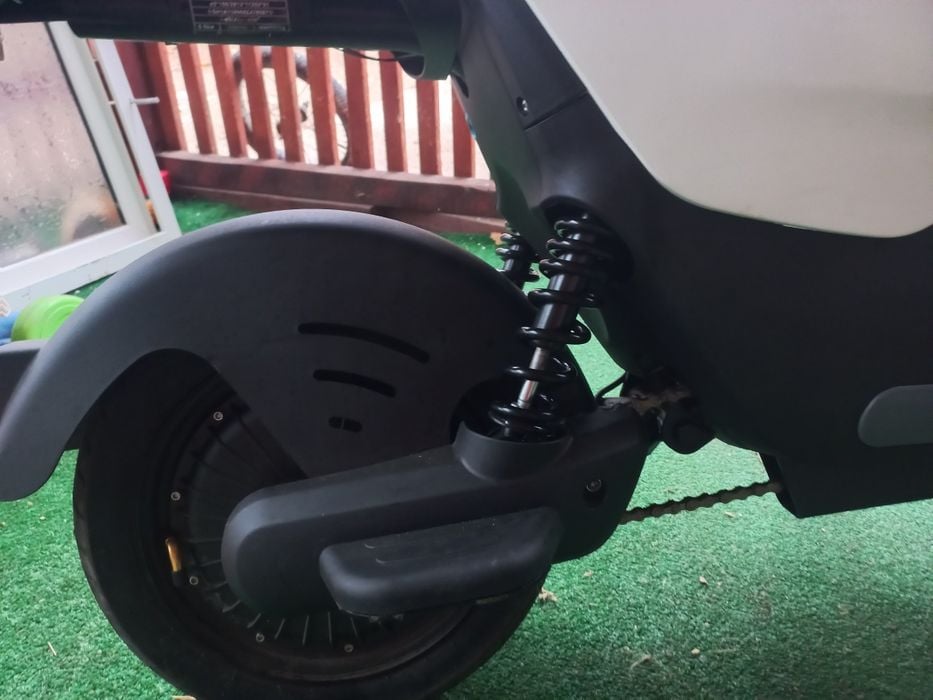 Vind scuter electric