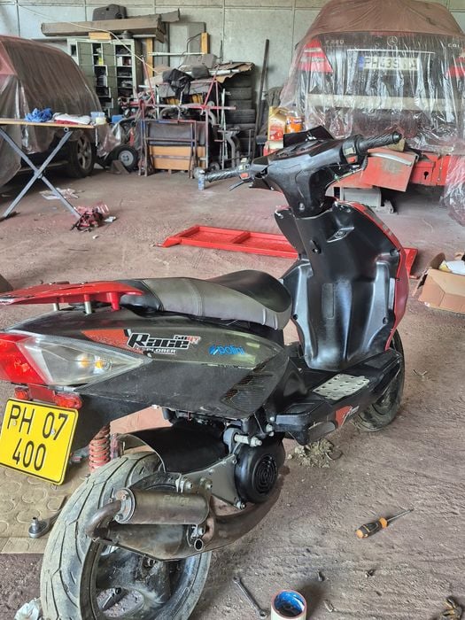 Vand scuter 50cc 2013