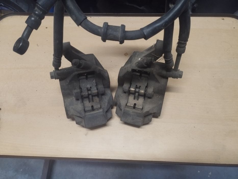 Etrieri frana fata pentru Yamaha fz6 model S2 an 2007-2010