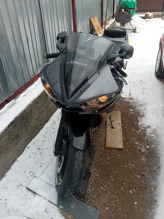 Yamaha R6 2004  de vanzare ,3550 euro