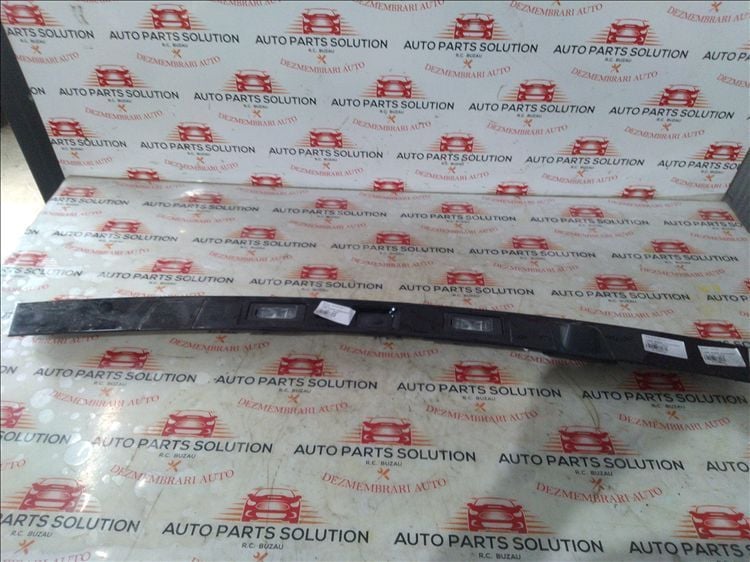 maner haion land rover discovery an fabr. 2018