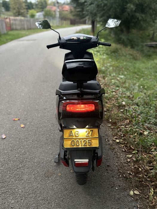 Vand scuter electric RDB