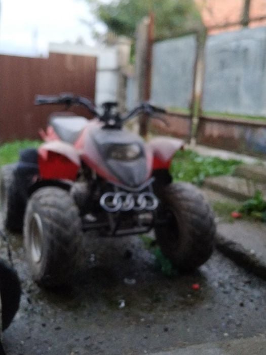 Vând ATV 100cc 2t
