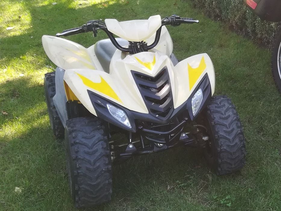 Vând ATV pentru copii