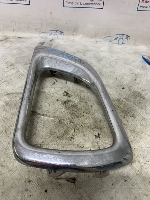 grila proiector stanga nissan navara - motorina 2016