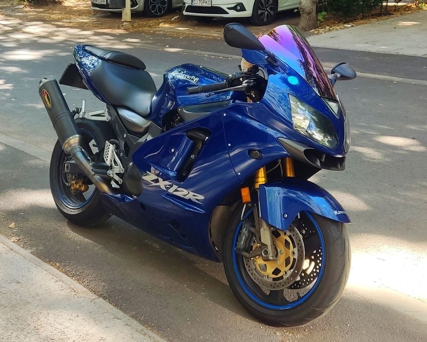 Kawasaki Ninja ZX-12R