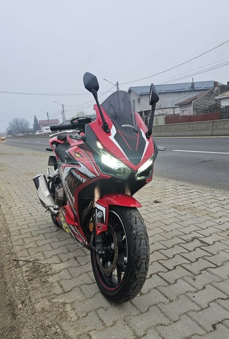 Honda CBR500R  2022