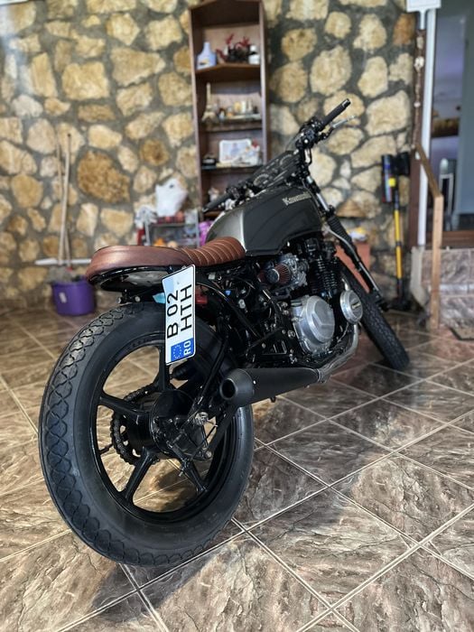 Kawasaki Z550 a2 Cafe Racer ( 1983 )