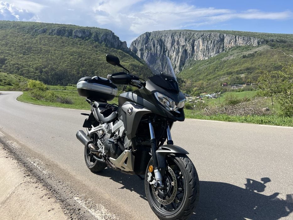 Motocicleta Honda VFR800X