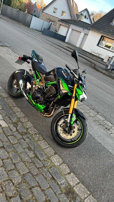 Kawasaki Z900 SE 2024-3500 km Garantie Kawasaki 3 ani (Brembo+Öhlins)