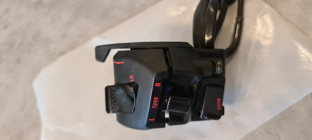 Bloc lumini comenzi stanga ghidon semnalizare Honda VFR 750