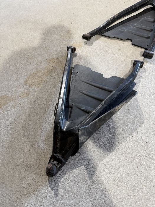 Brate fata inferioare si alte piese Can-Am Maverick X3