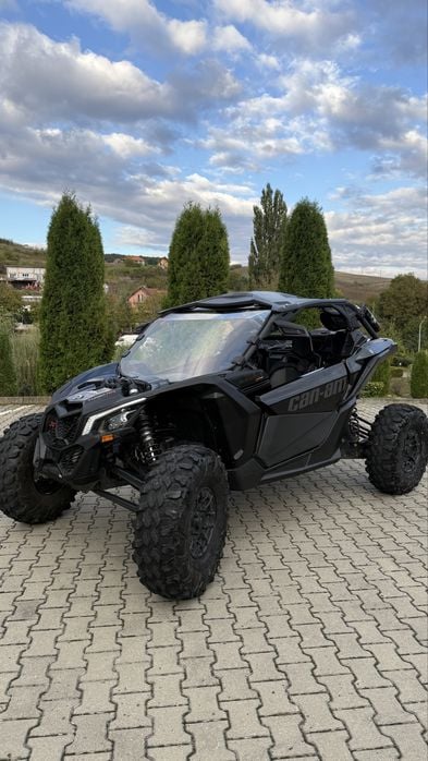 Can-am maverick x3 xrs turbo rr