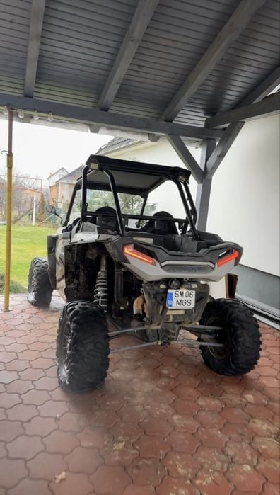 Polaris RZR 1000 XP – 2021 . 900km