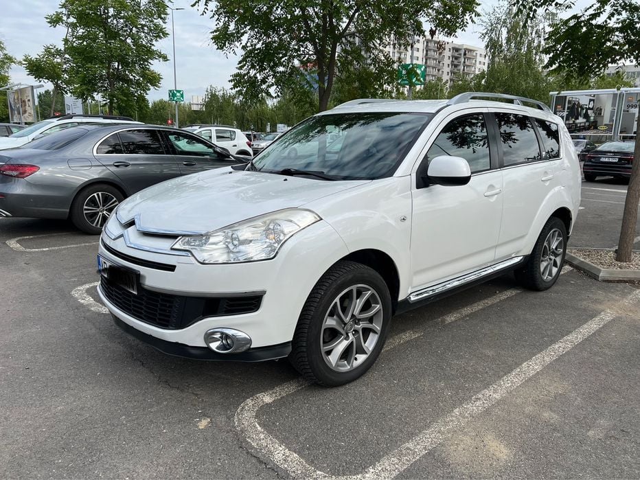 Citroen C-Crosser 2011 (Mitsubishi) 2.2 diesel automat