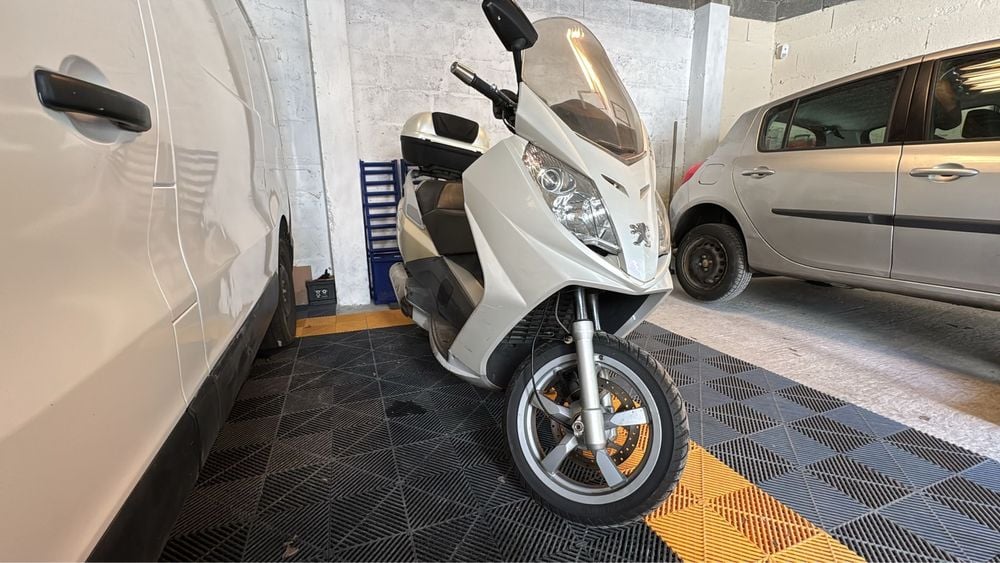 Peugeot satelis 125 cm