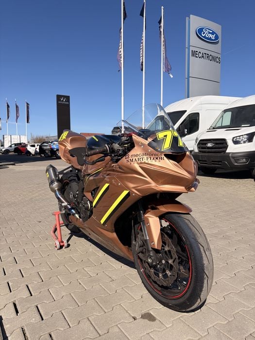 Kawasaki zx6r 636 pista circuit