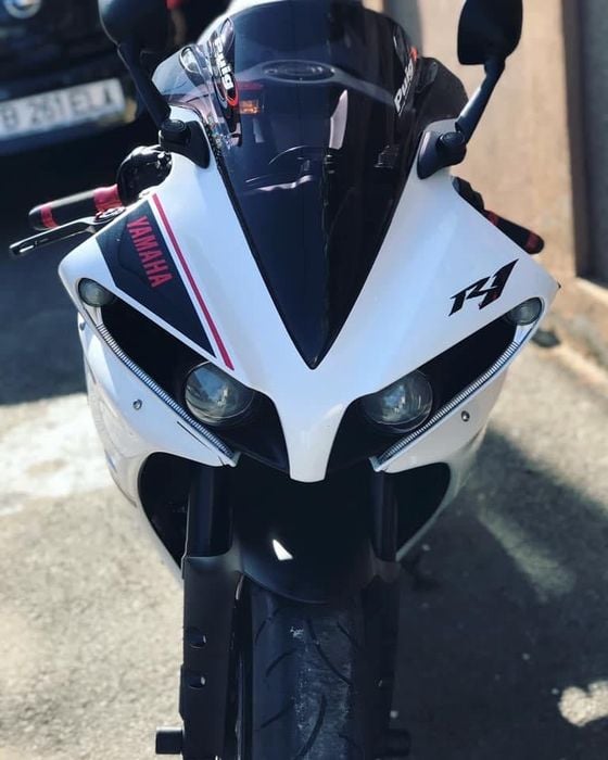 Yamaha r1 crossplane 2014 (bigbang)