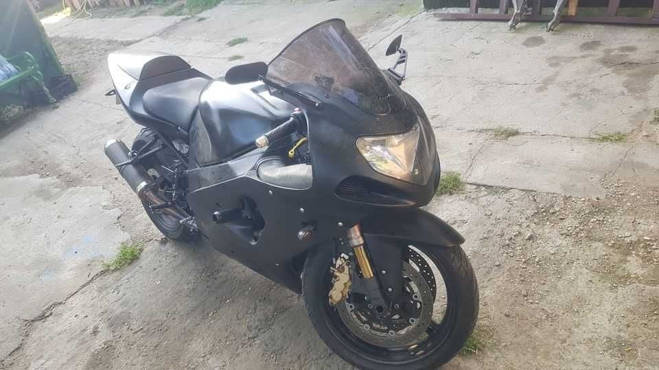 piese suzuki gsxr 1000 k/k2