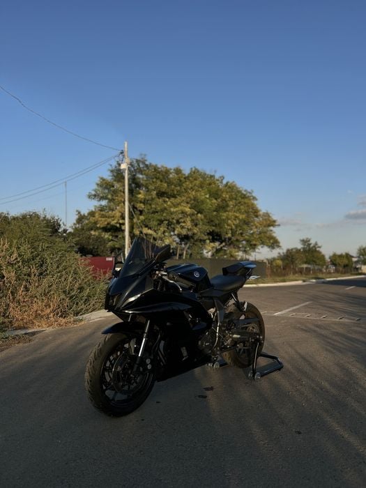 Yamaha r7 2023 limitat A2