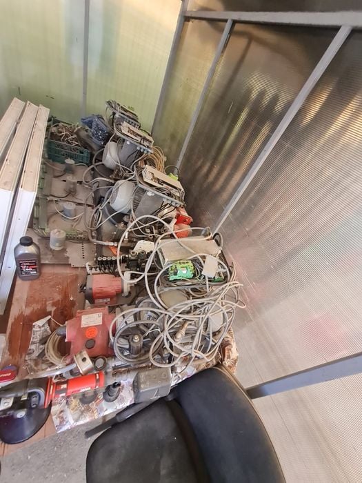 Spălatorie auto self automatizare pentru 4 Boxe