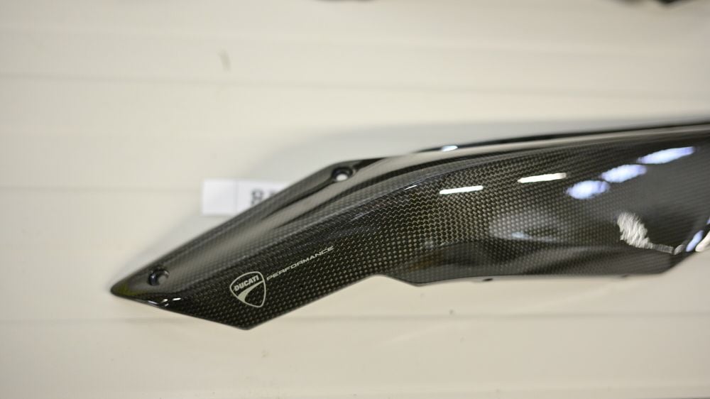 Codita carbon stanga dreapta performance Ducati Multistrada 1200