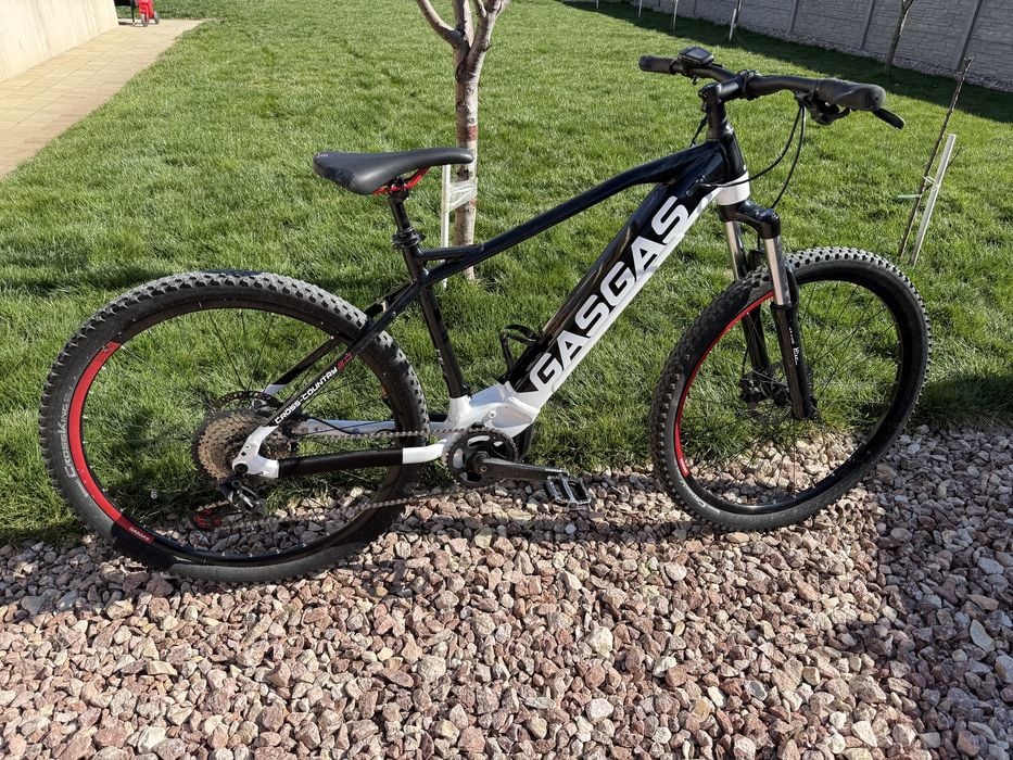 Bicicleta eBike GASGAS CROSS COUNTRY 2.0 29er M/L 2024 Cube Trek KTM