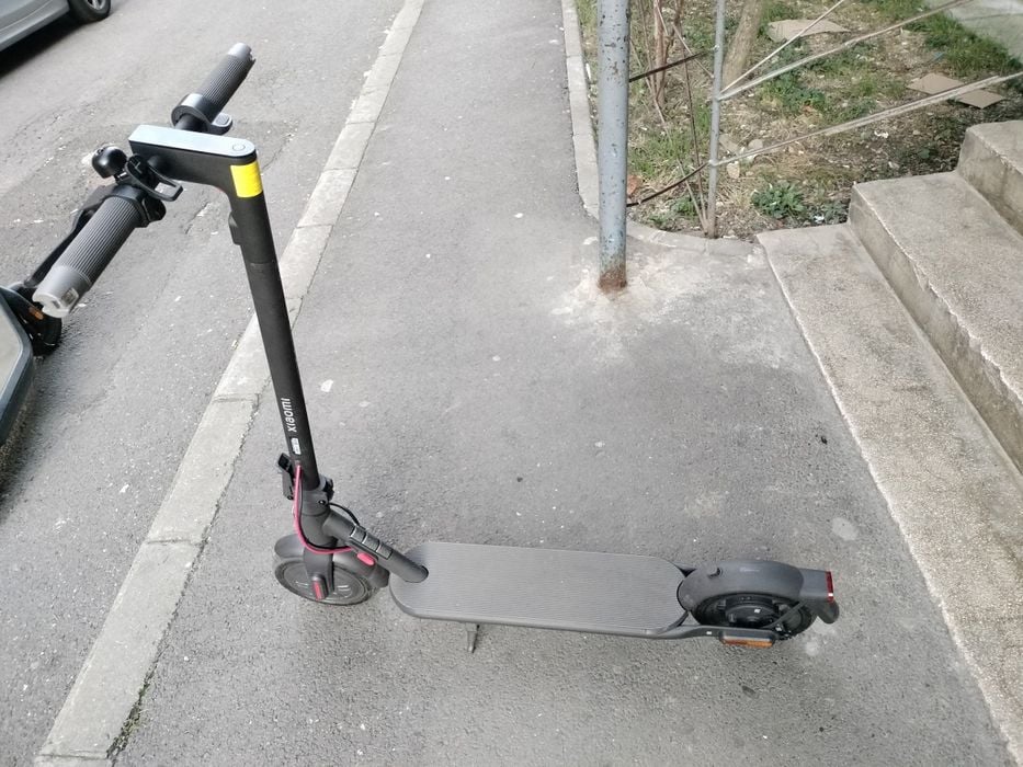 Dezmembrez Xiaomi 4 lite