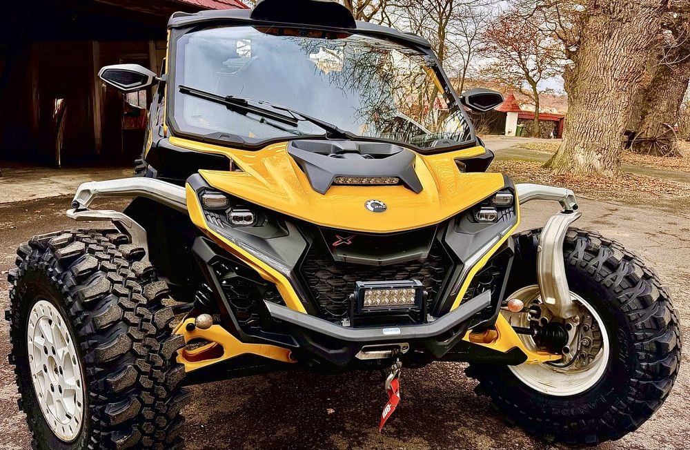 Can Am maverick R XRS