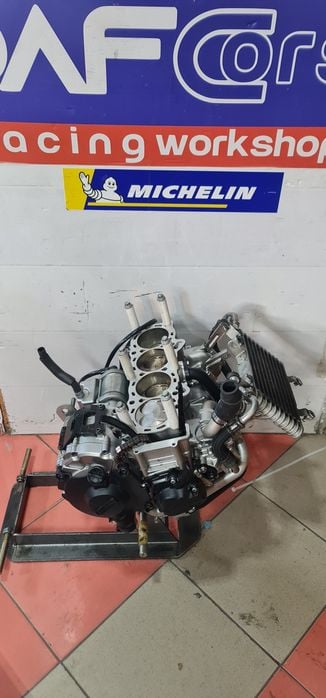 Vand motor Yamaha R1 2015