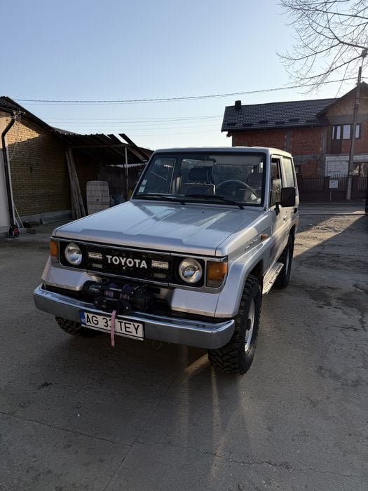Vand Toyota Land Cruiser J70