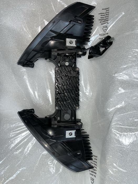 Far BMW S1000RR/BMW M1000RR/S1000R/M1000R conditie buna