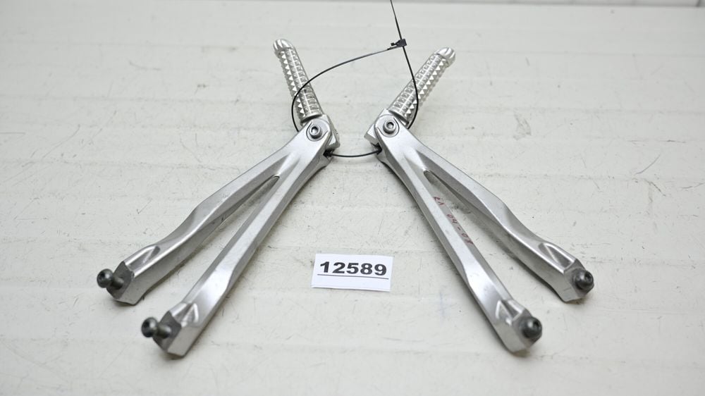 Suport Scarita Pasager Spate Stanga Dreapta Yamaha R1 2004 - 2008