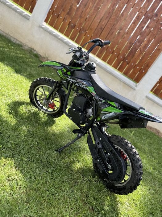 Vand cross copii KXD 49cc in 4 timp pornire la sfoara