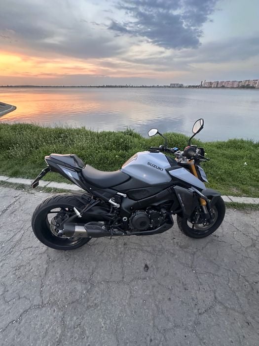 Suzuki GSX-S 1000 + extra… 6350€ negociabil!!!